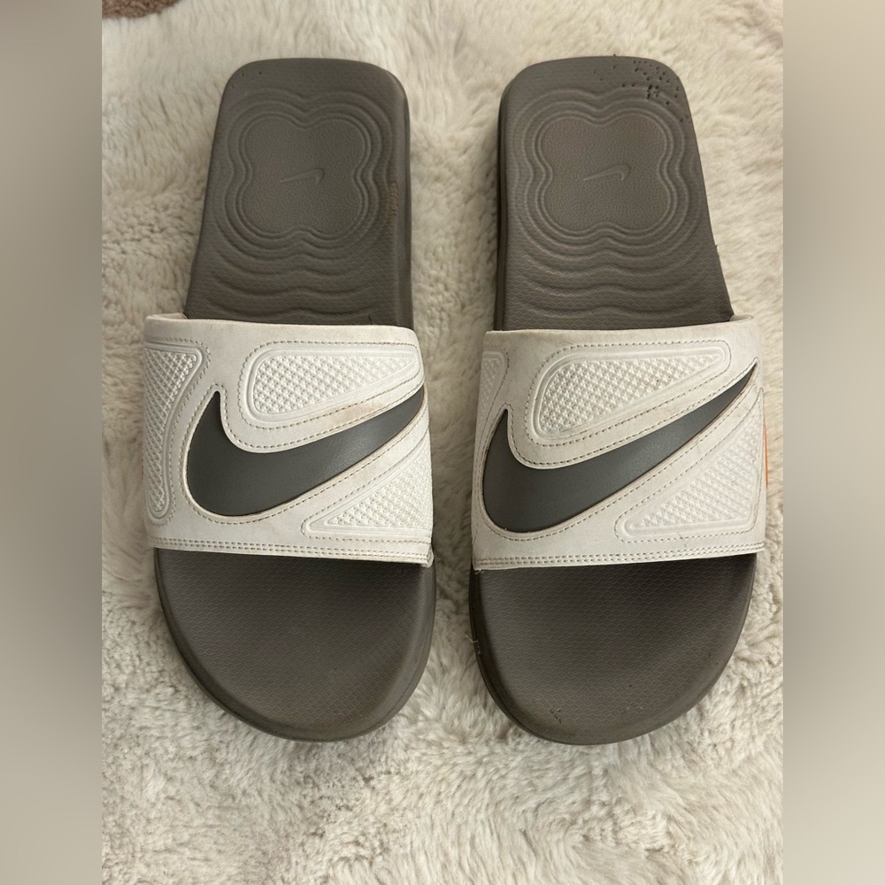 Nike White and Gray Comfort Slides